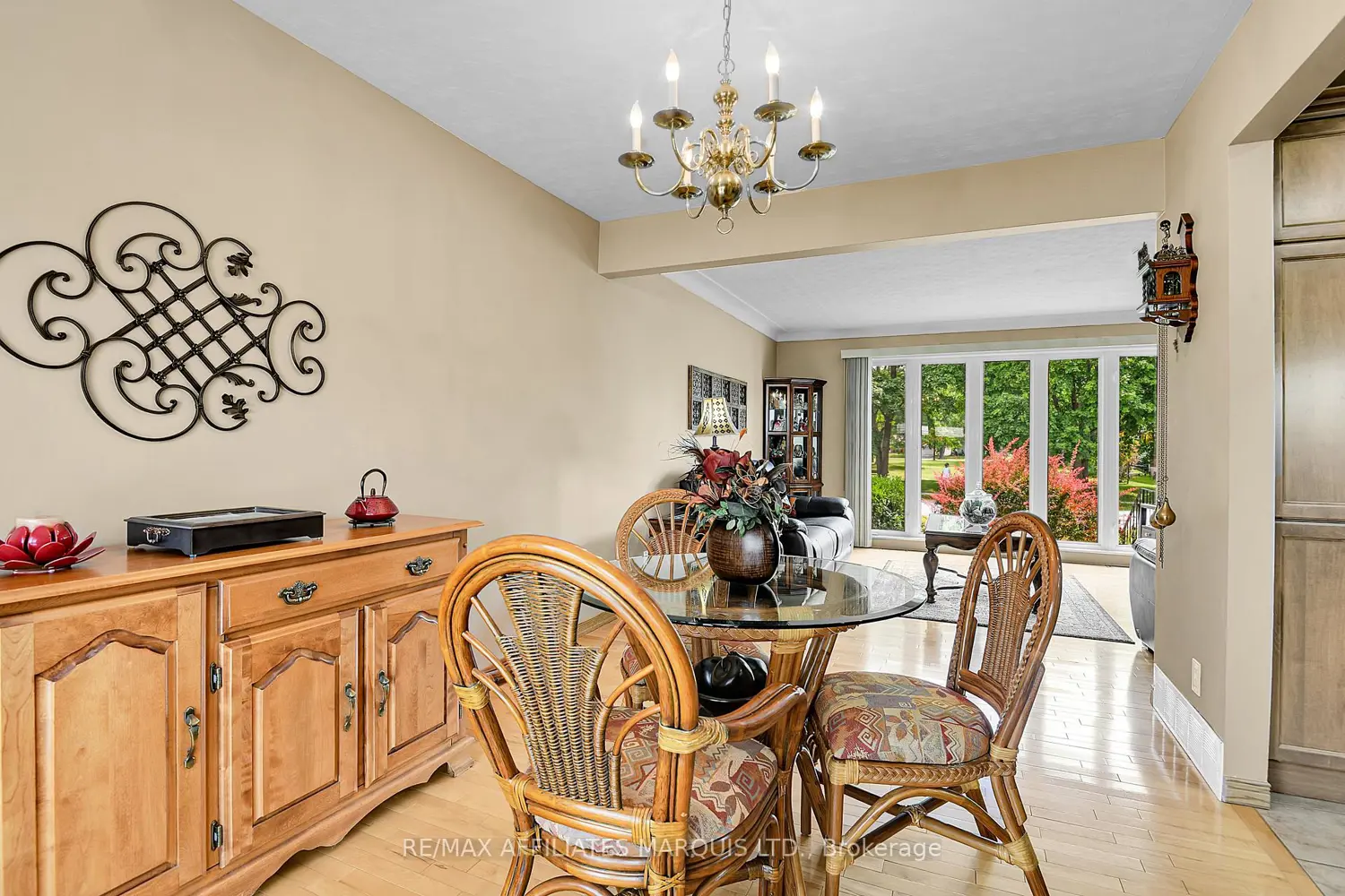 11 Ault Drive photo 4