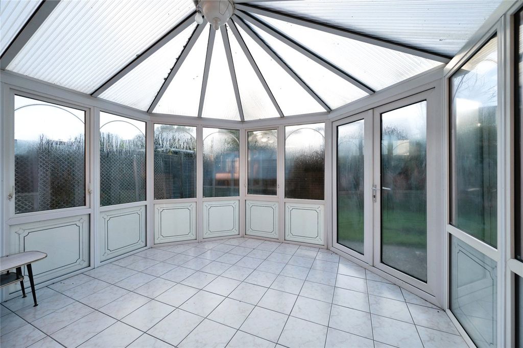Additional image 9 of 4 bed detached house for saleMarine Walk, Hayling Island, Hampshire PO11