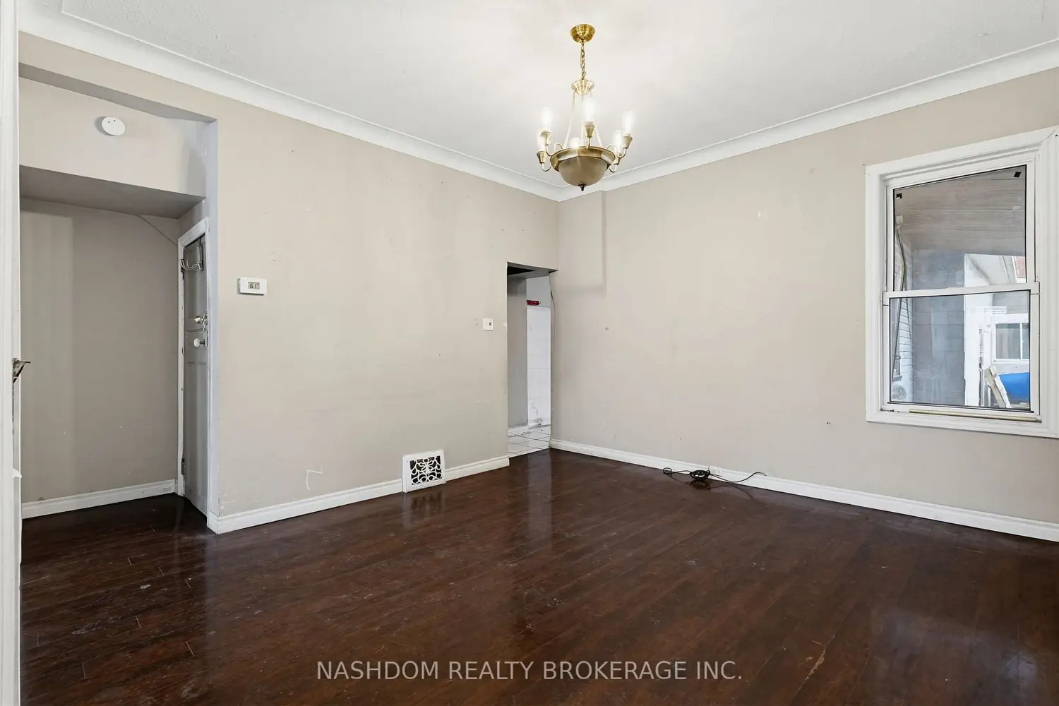 249 Wentworth Street photo 3