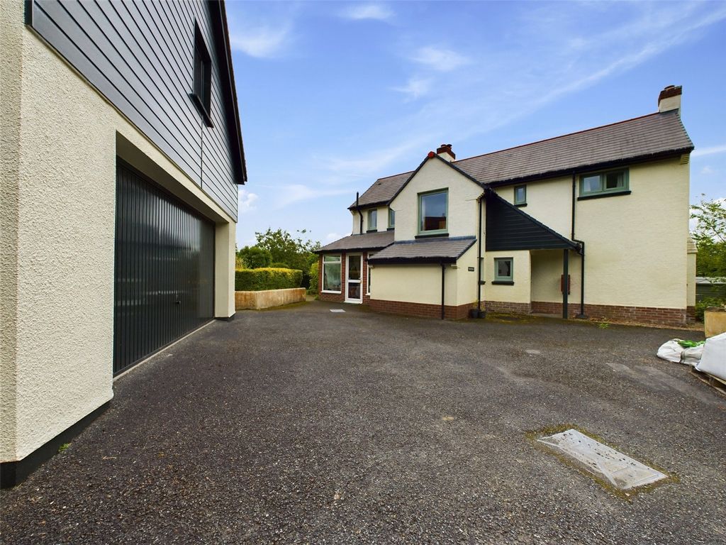 4 bed detached house for saleUnderlane, Holsworthy, Devon EX22