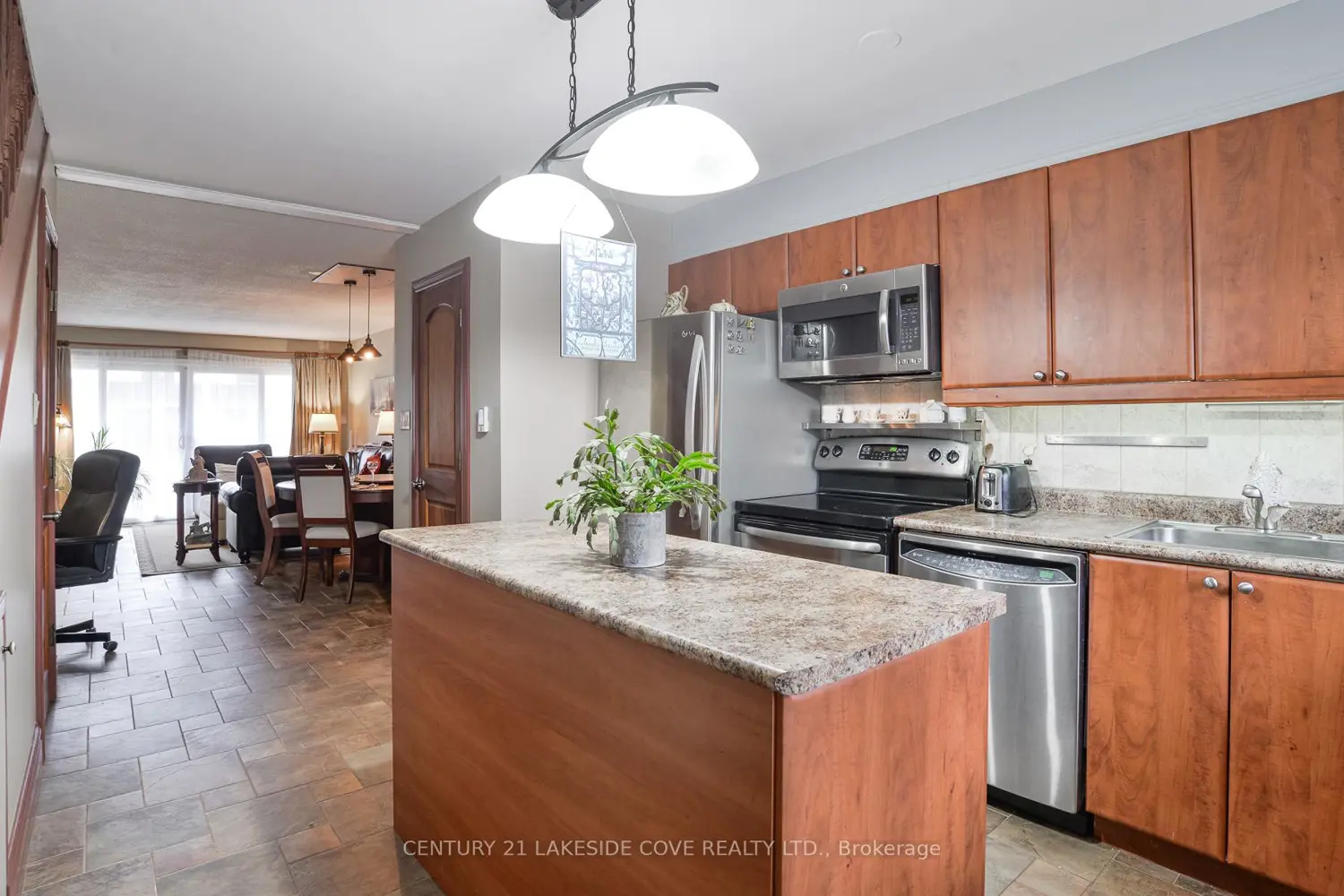 1 Paradise Boulevard Unit 29 photo 3