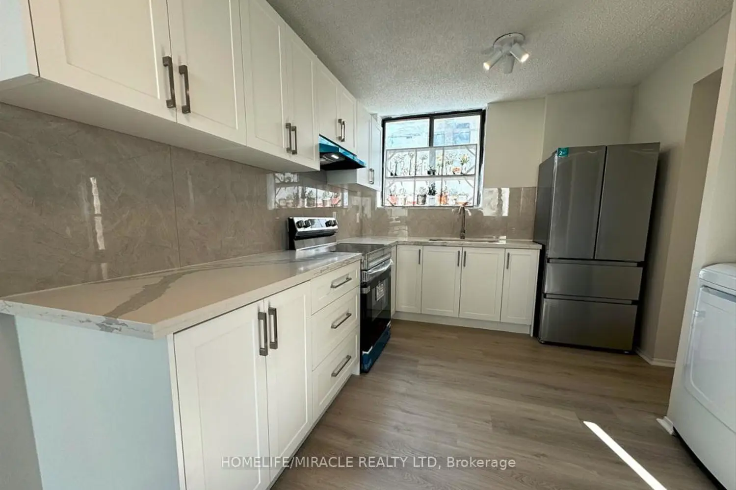 Additional image 4 of 665 Kennedy Road 303