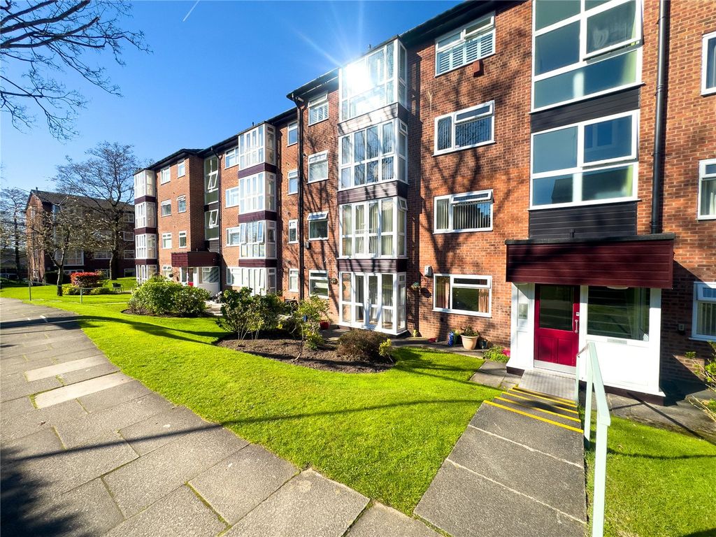 1 bed flat for saleNinian Court, Sadler Street, Middleton, Manchester M24