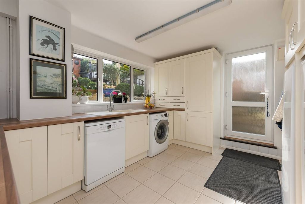 Additional image 26 of 5 bed detached house for saleHarcourt Drive, Herne Bay CT6