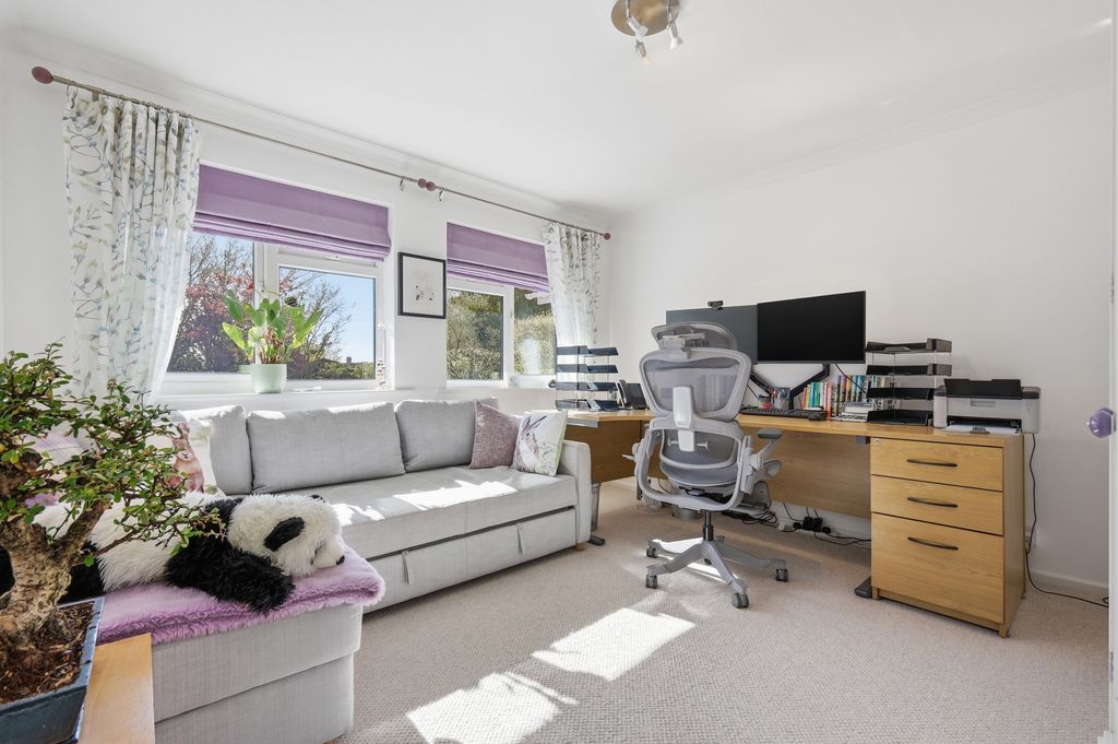 Additional image 21 of 5 bed detached house for salePenny Croft, Harpenden AL5