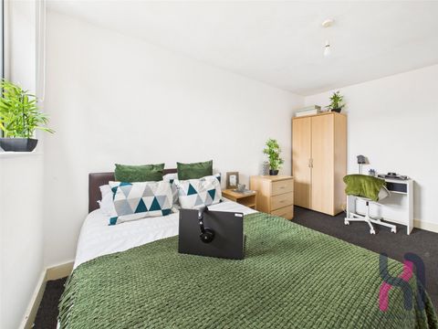 Atlas Court, 75 Heald Grove, Manchester M14, Studio to rent
