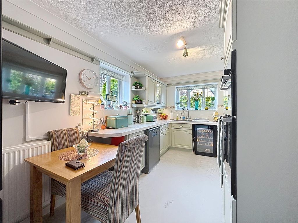 Additional image 7 of 4 bed detached house for saleCheyne Garth, Hornsea HU18