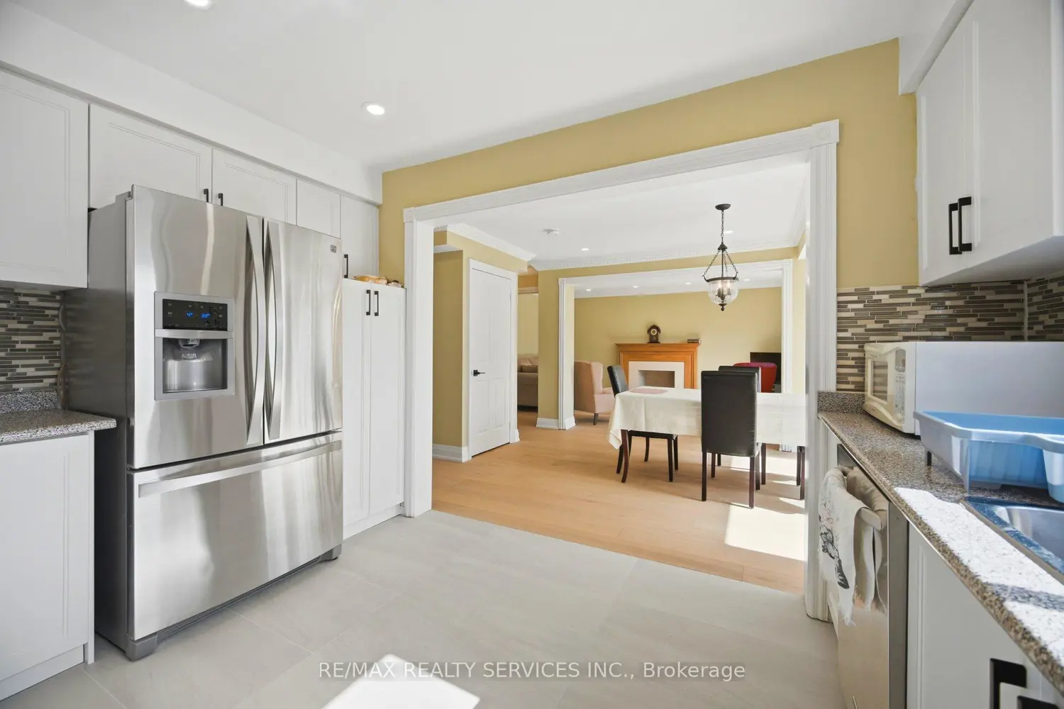 23 Newbury Crescent photo 4