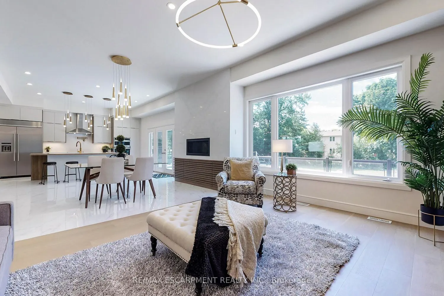 49 Roselawn Avenue photo 3