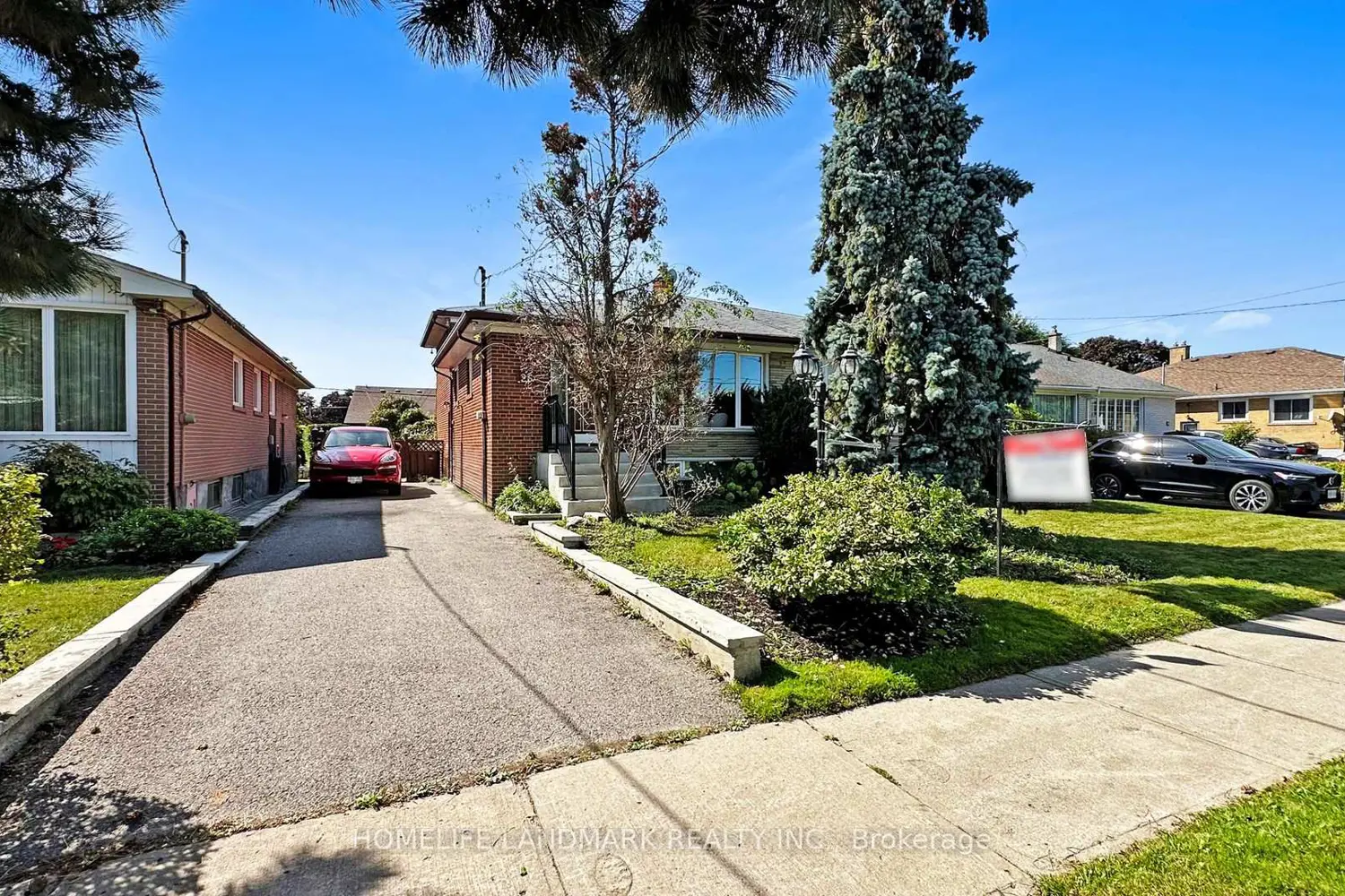 26 Roywood Drive photo 2