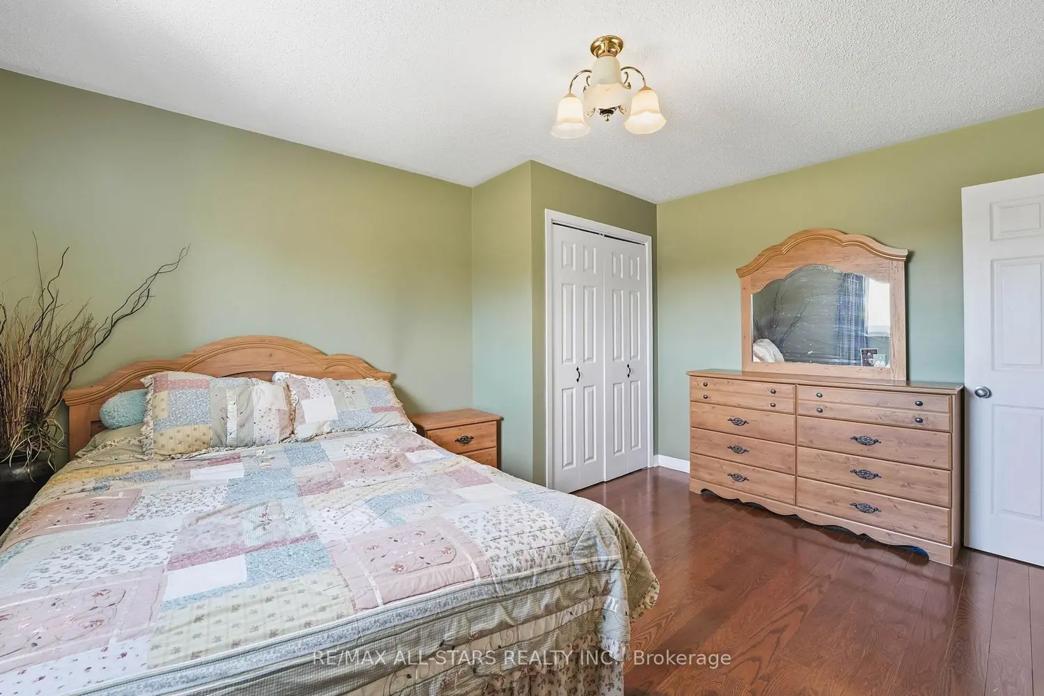 25472 Lakeridge Road photo 5