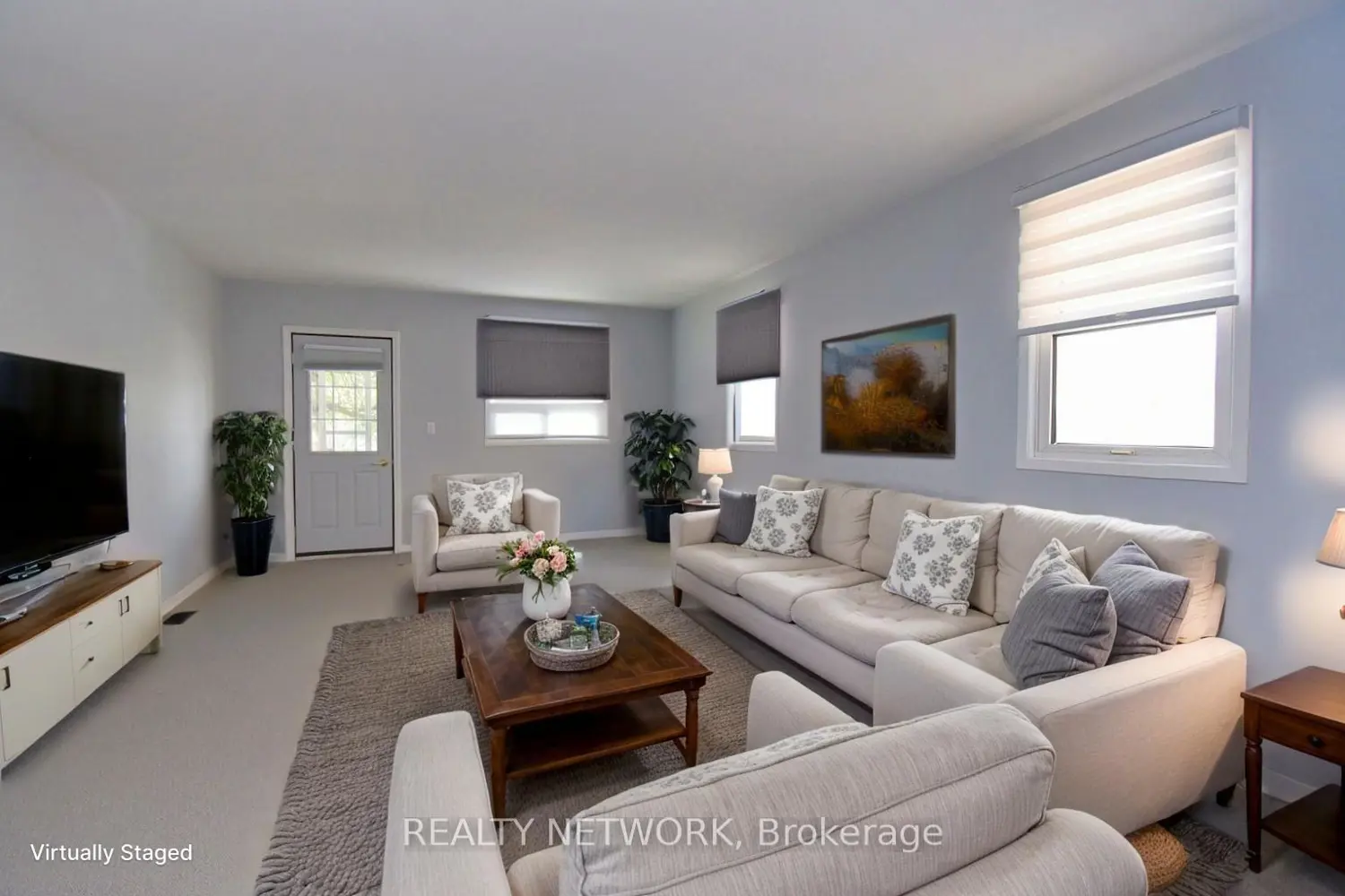 17 Craigroyston Road photo 3