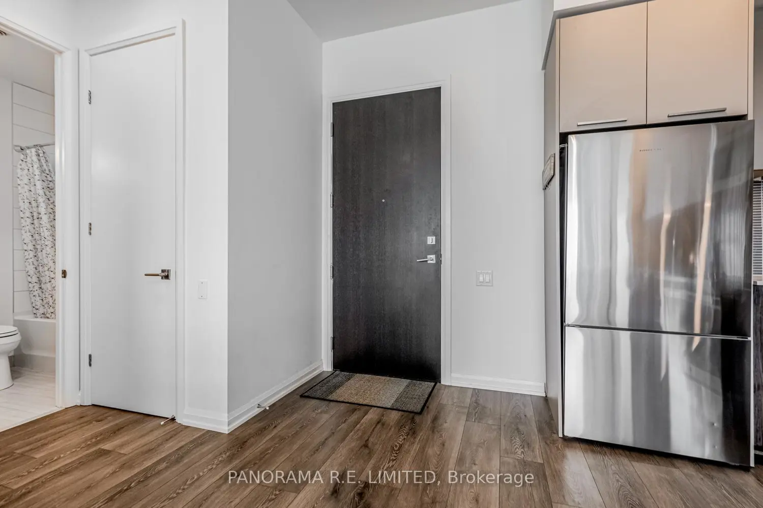 Additional image 11 of 4208 Dundas Street 802