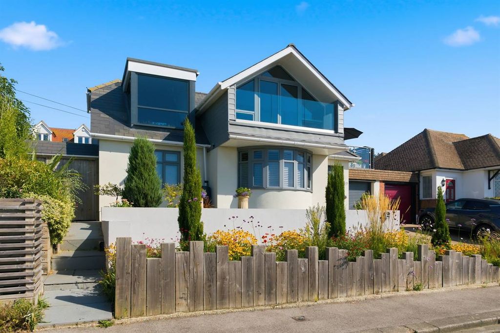 Additional image 40 of 4 bed detached house for saleHarcourt Drive, Herne Bay CT6