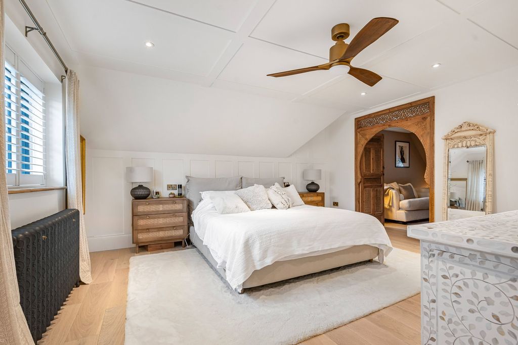 Additional image 29 of 5 bed detached house for saleMannings Heath, West Sussex RH13