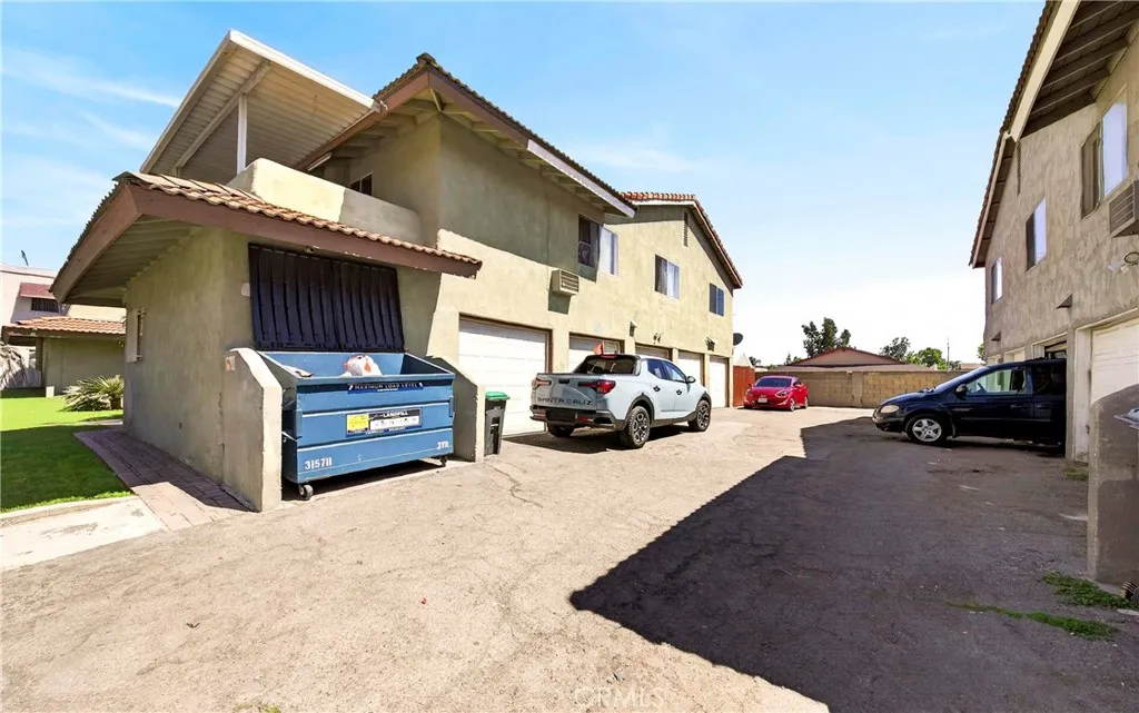 1918 E Del Mar Ave, Orange, CA 92865 photo 3