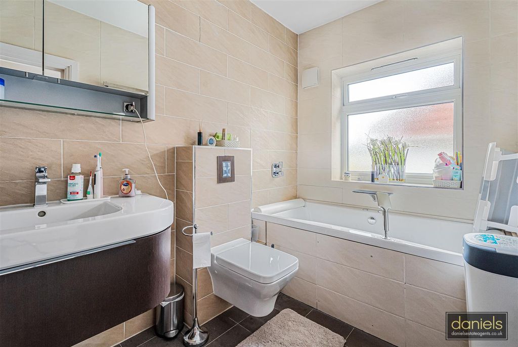 Additional image 23 of 6 bed detached house for saleSudbury Court Drive, Harrow HA1