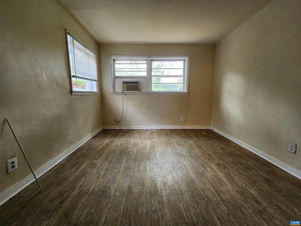 130 Apple Tree Rd Unit C, Charlottesville, VA 22903