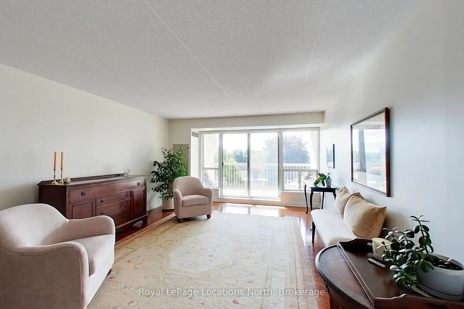 172 Eighth Street 307 photo 2