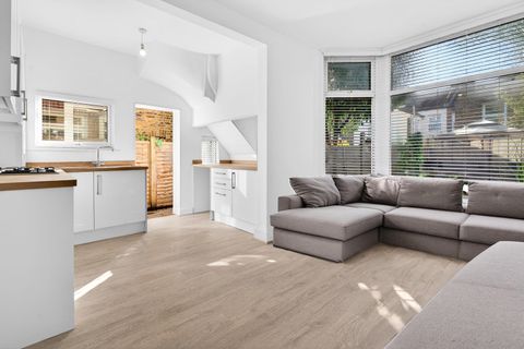 Brownhill Road, London SE6