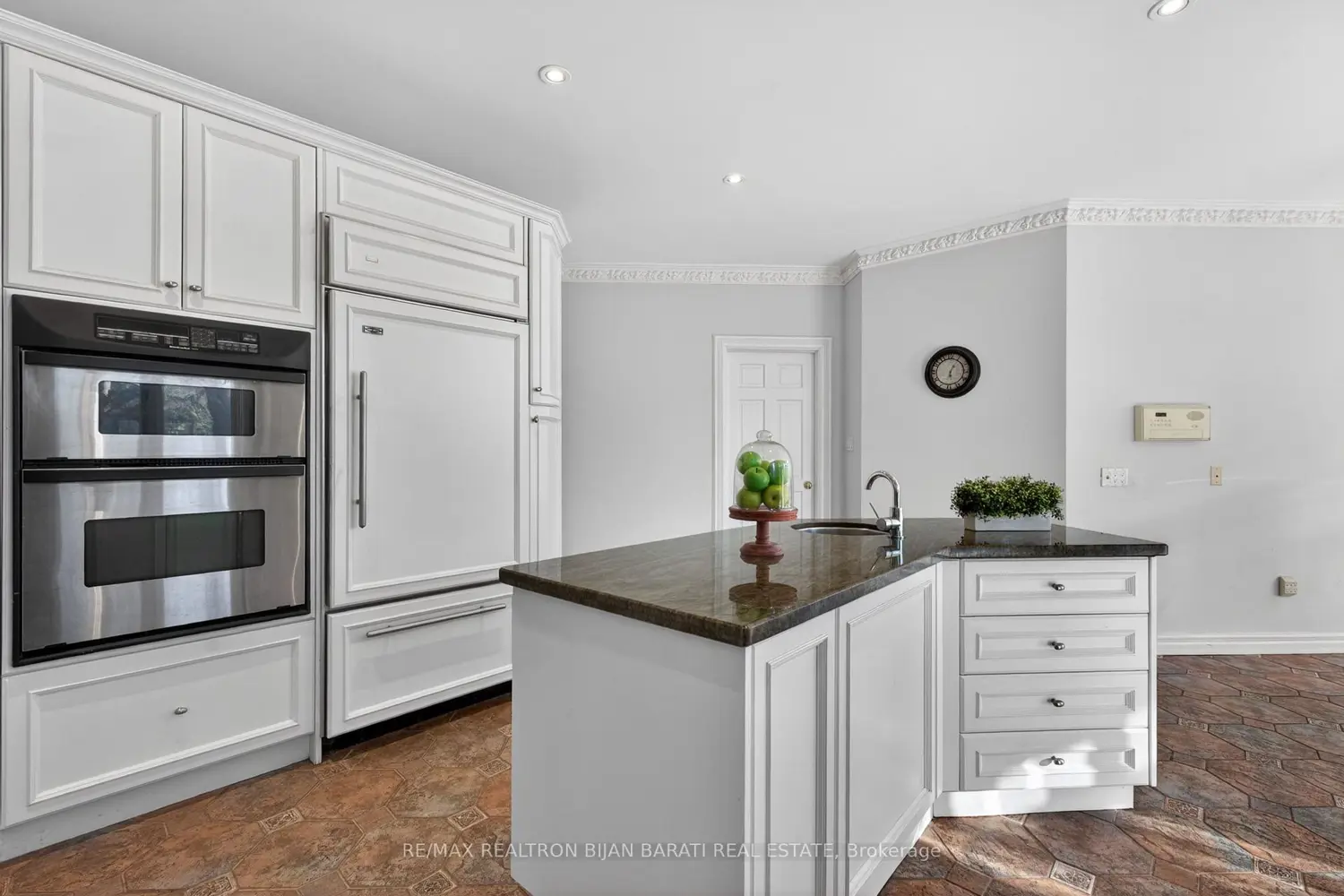 Additional image 11 of 218 Hillcrest Avenue
