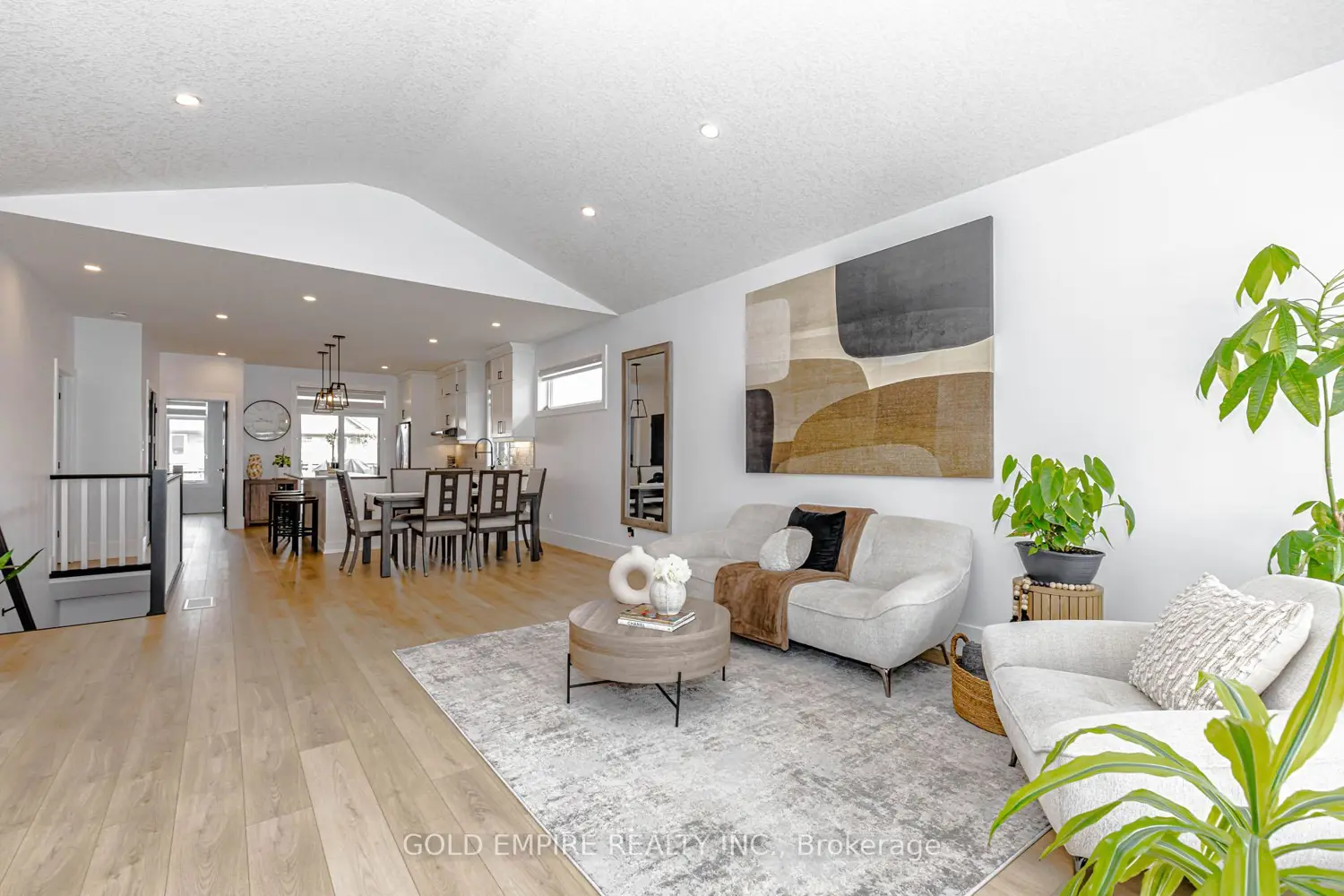 15 Muirfield Drive photo 4