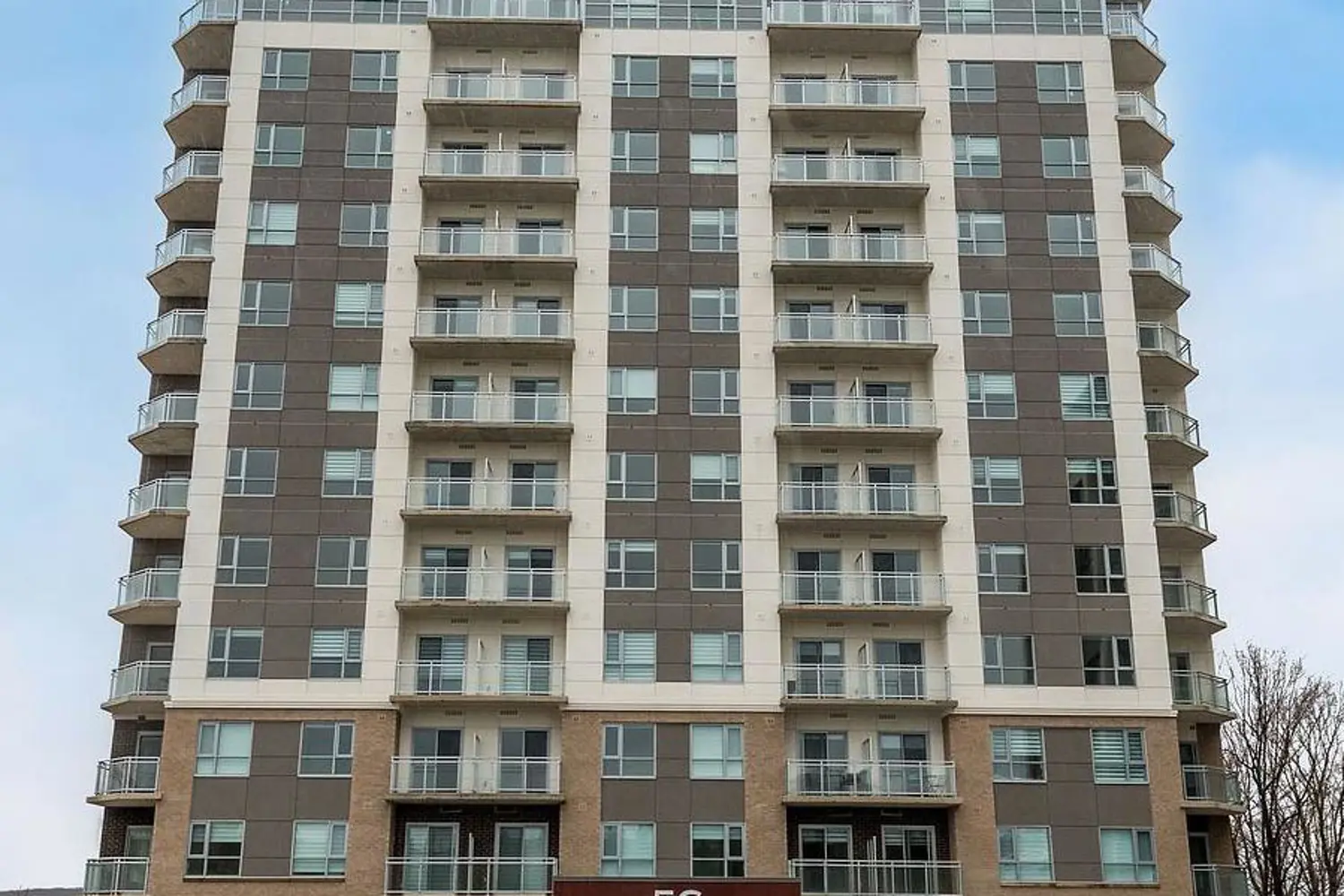 56 Lakeside Terrace 409