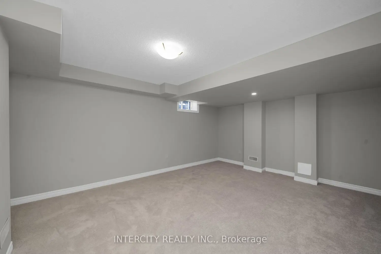 Additional image 19 of 51 Johann Drive