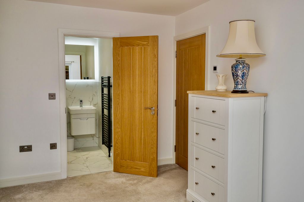 Additional image 9 of 3 bed flat for saleCaldy Road, Wirral CH48
