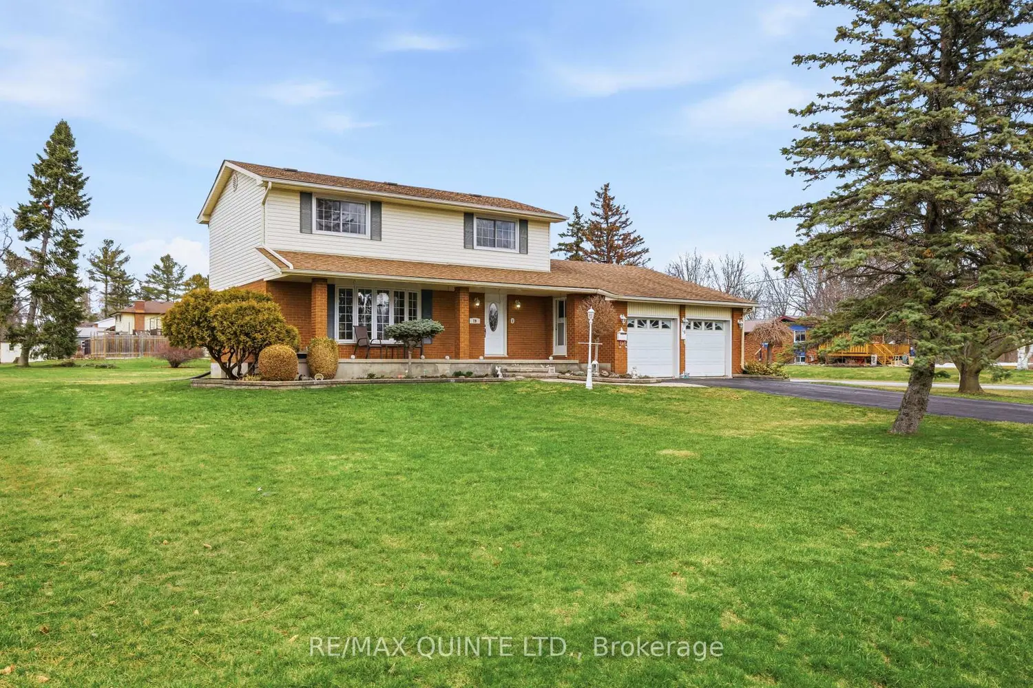 19 Country Club Drive