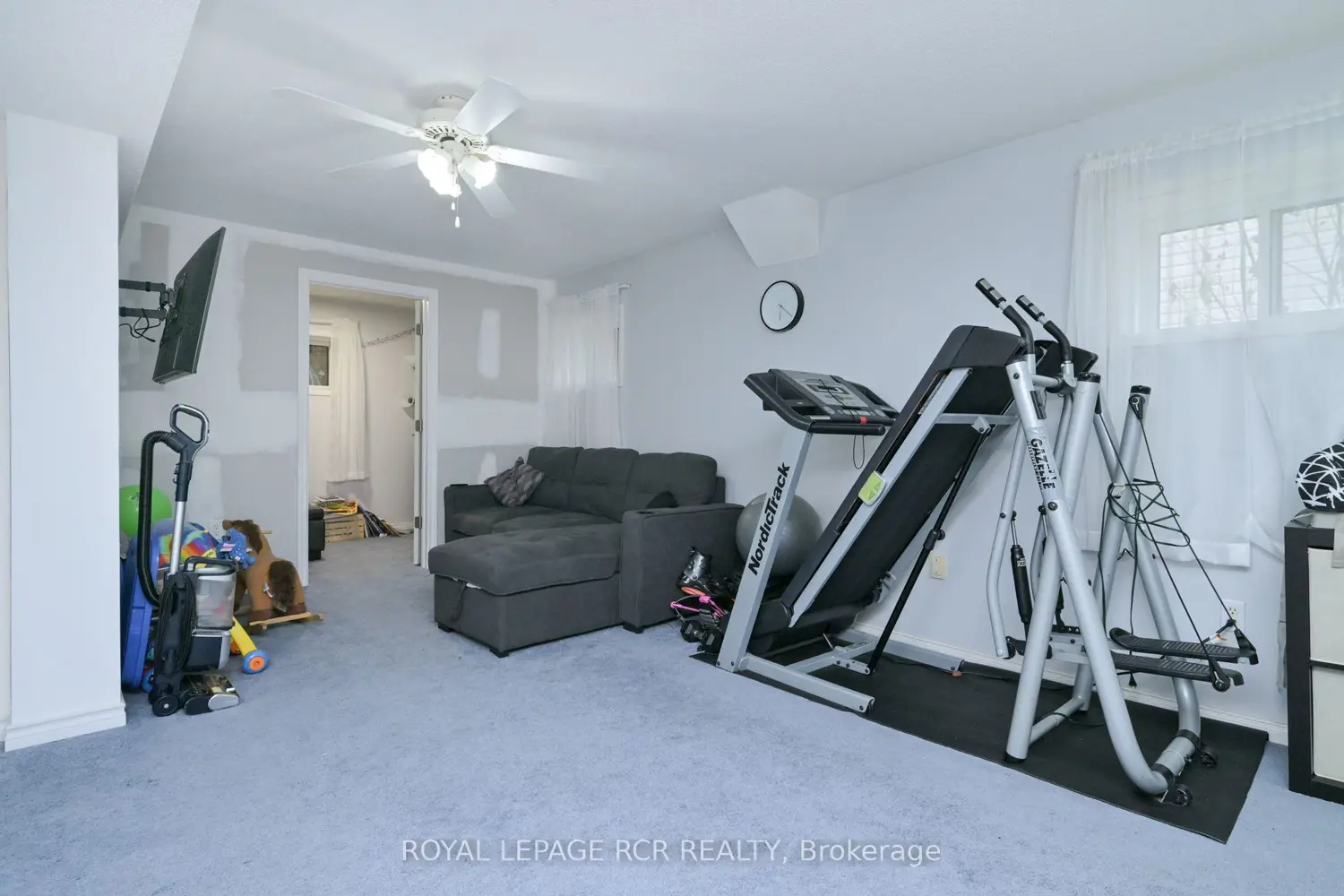Additional image 14 of 121 Dyer Drive