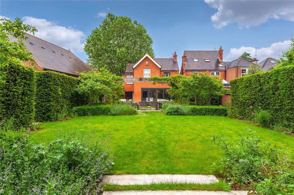 Additional image 11 of 4 bed detached house for saleNorman Avenue, Henley-On-Thames, Oxfordshire RG9