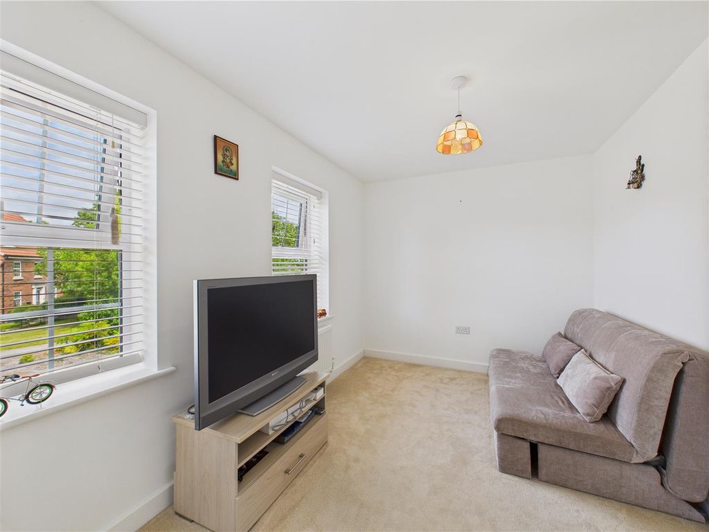 Additional image 18 of 4 bed detached house for saleField View Drive, Hessle HU13