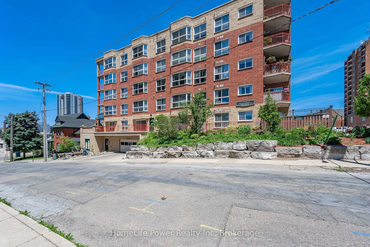 20 St George Street 409 photo 4