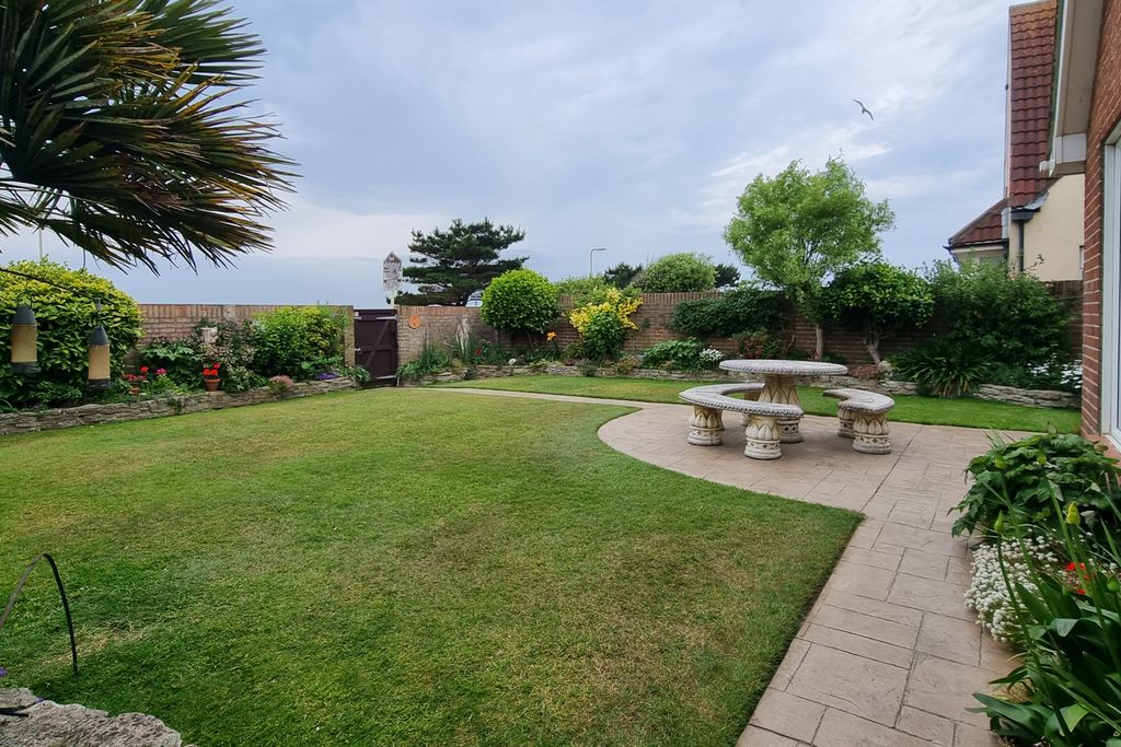 Additional image 22 of 3 bed detached house for saleHayling Island, Hampshire PO11