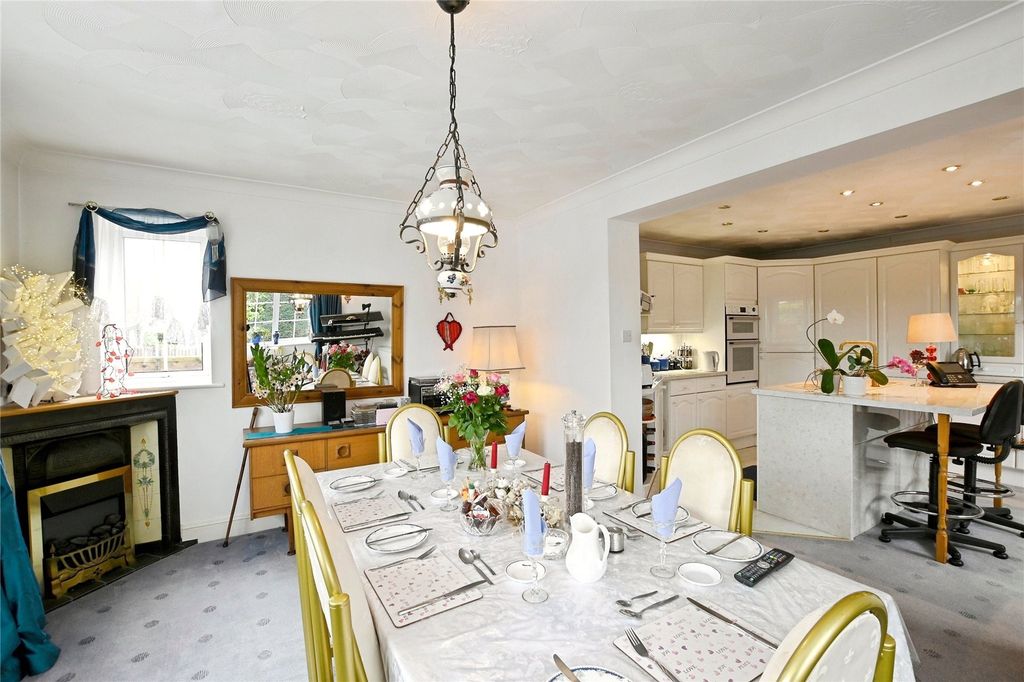 Additional image 4 of 6 bed detached house for saleHavant Road, Hayling Island, Hampshire PO11