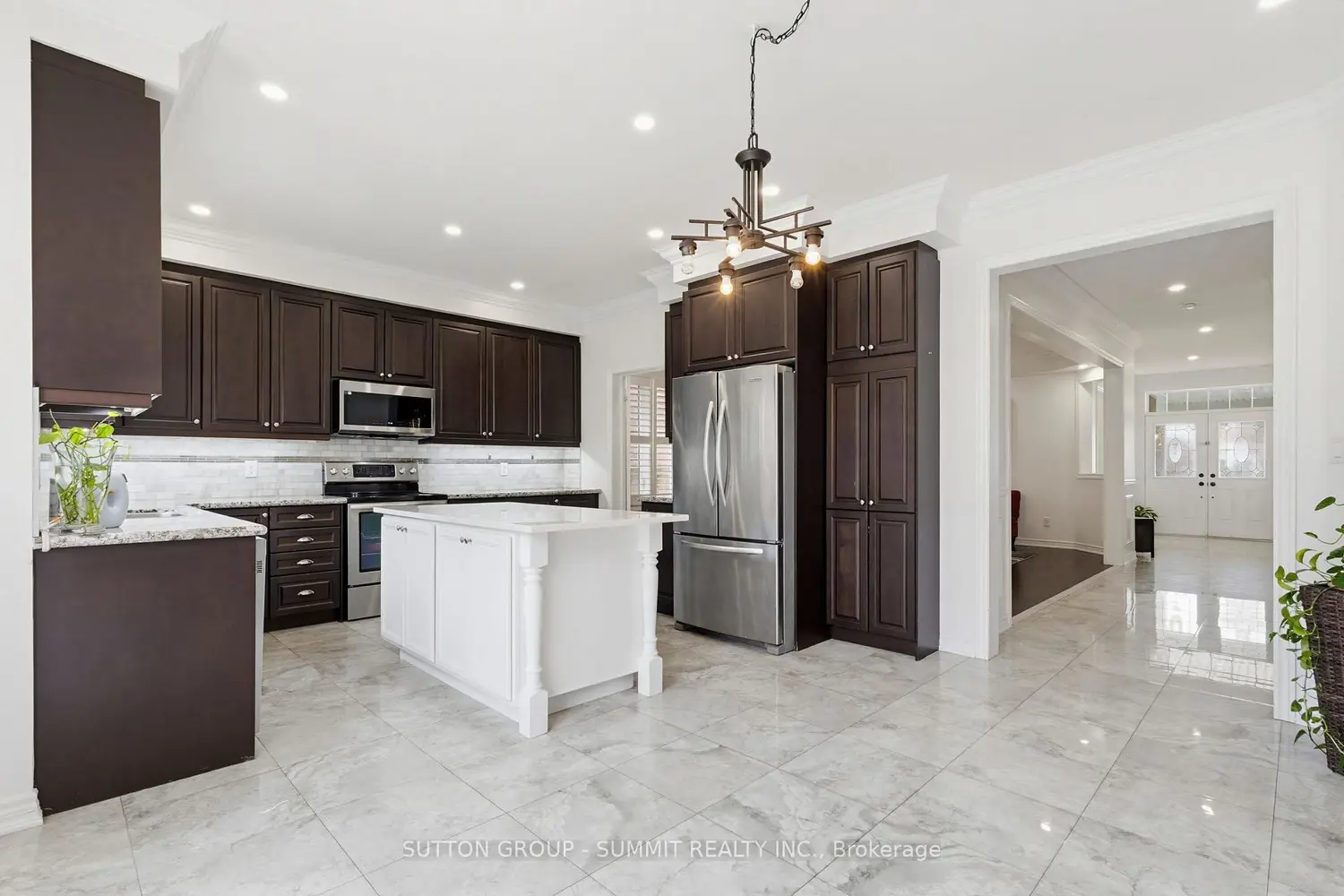 7 Attridge Crescent photo 5