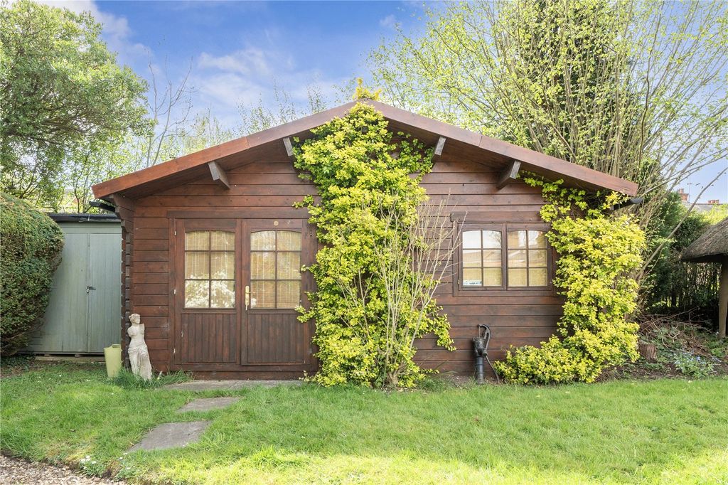 Additional image 16 of 4 bed detached house for saleLondon Road, Hook, Hampshire RG27