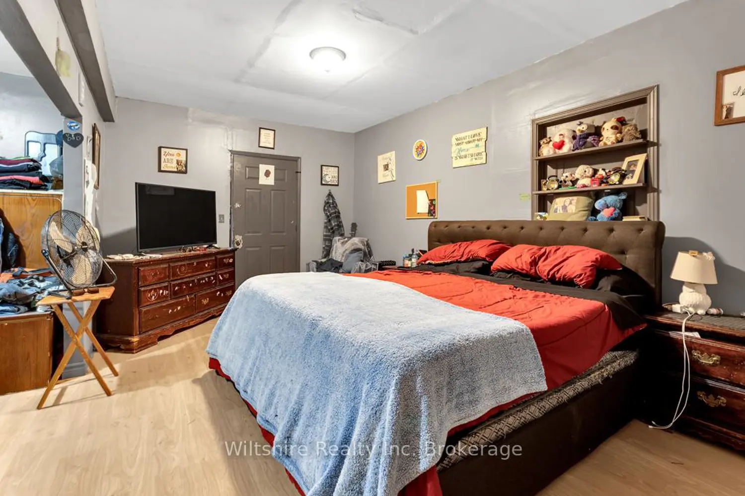 324 Broadway Street photo 3