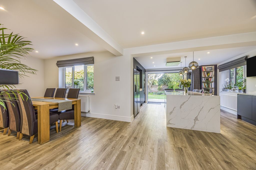 Additional image 15 of 4 bed detached house for saleHavant, Hampshire PO9