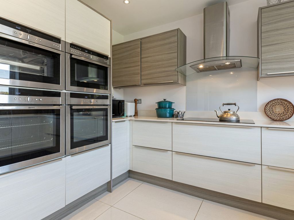 Additional image 4 of 5 bed detached house for saleBelle Vue Road, Henley-On-Thames RG9
