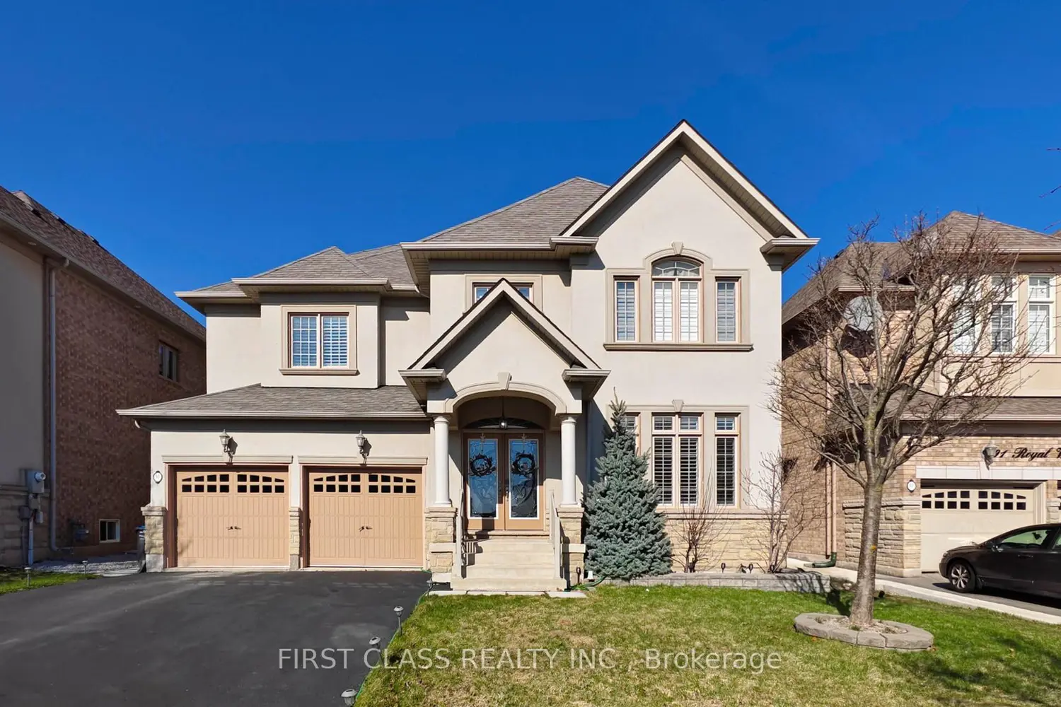 93 Royal West Drive