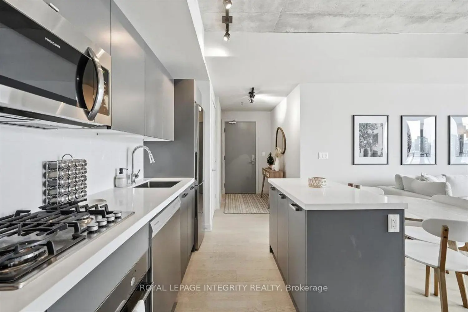 Additional image 7 of 203 Catherine Street 602
