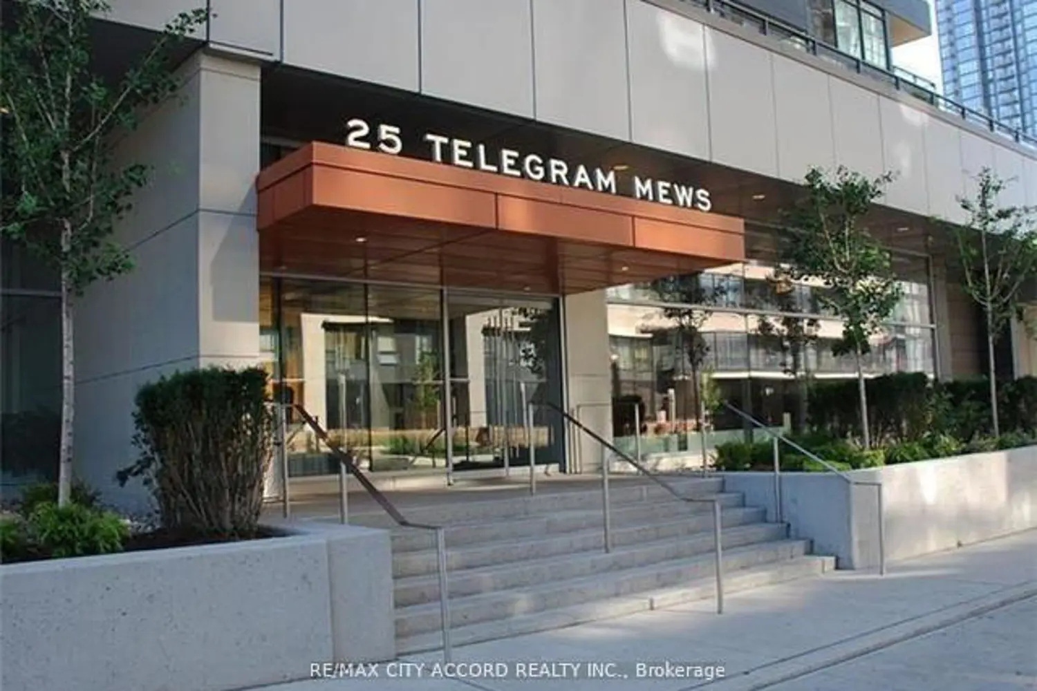 25 Telegram Mews 616