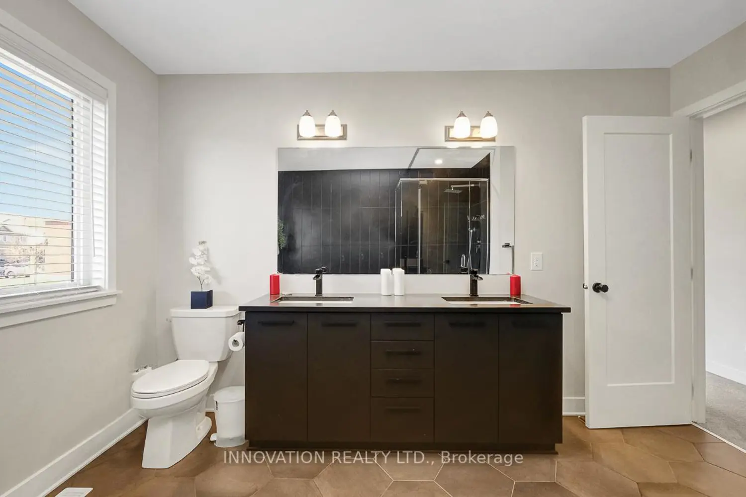 Additional image 14 of 429 Fernside Street