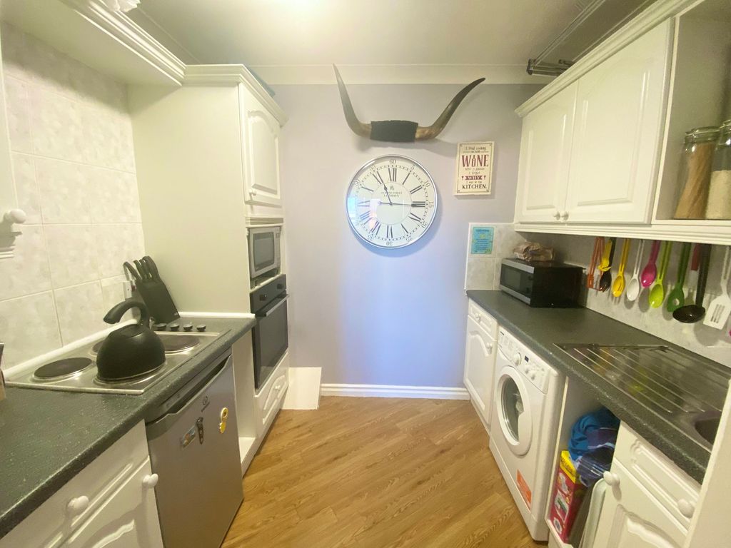 Additional image 4 of 2 bed flat for saleSherringham House, Station Road, Washington NE38