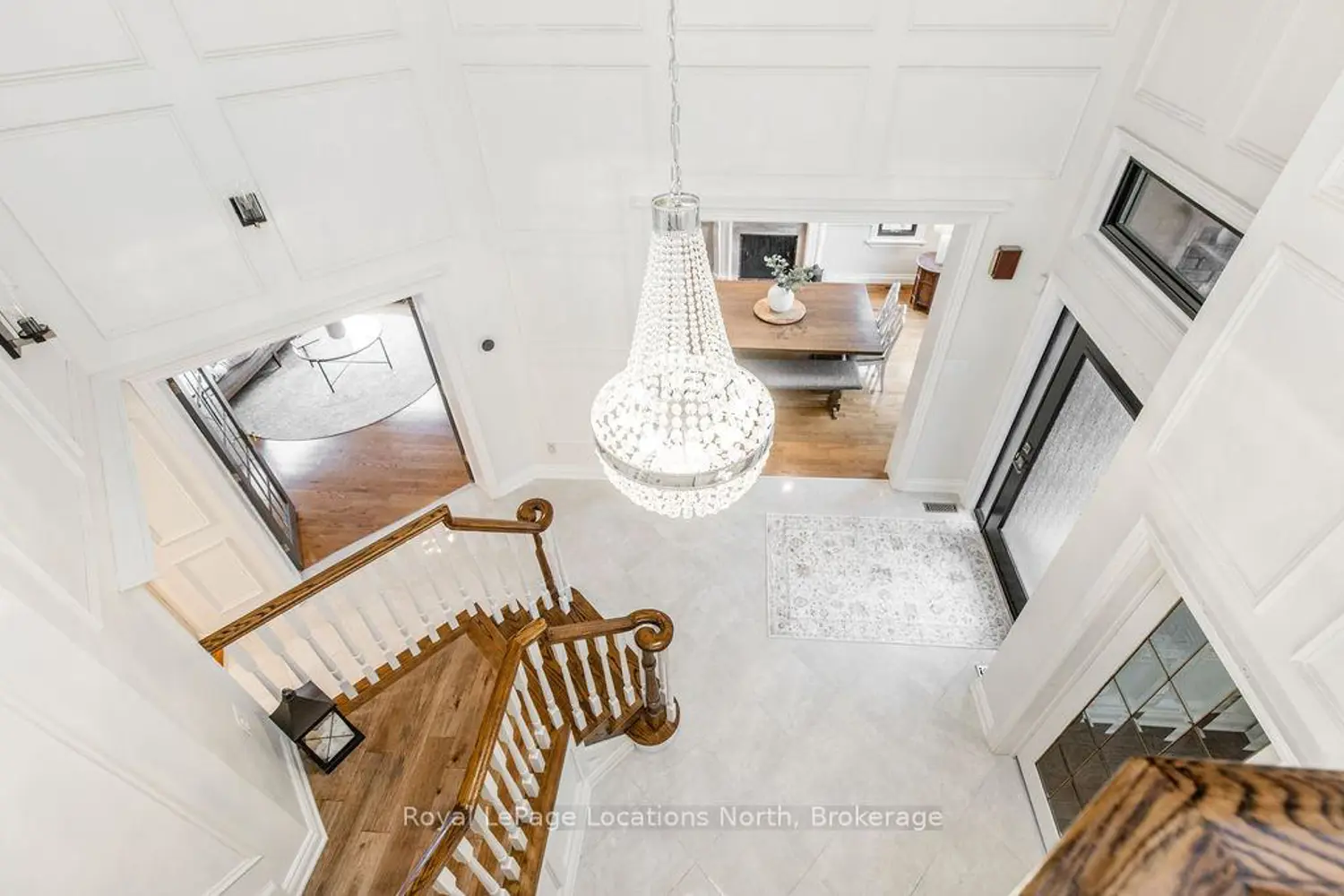 18 Mills Circle photo 3