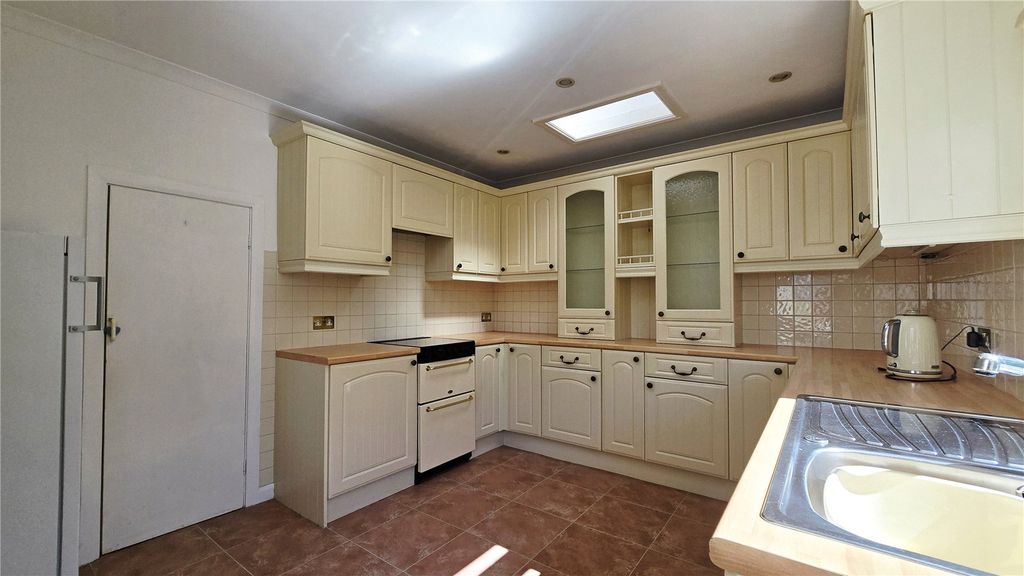 Additional image 6 of 3 bed end terrace house for salePorth-Y-Felin, Holyhead, Isle Of Anglesey LL65