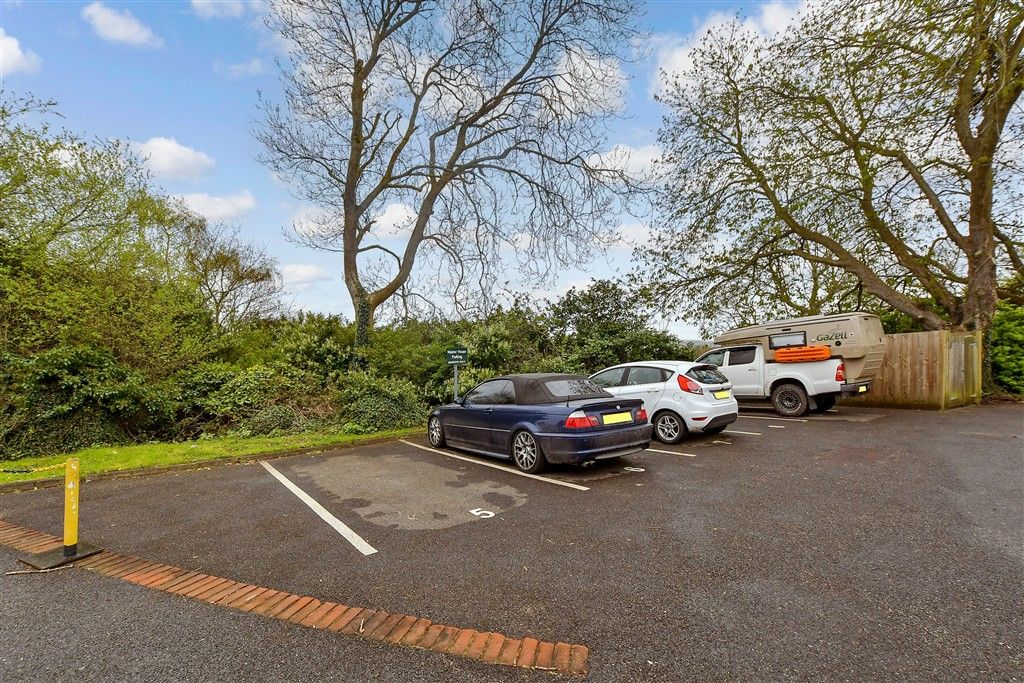 Additional image 10 of 2 bed flat for saleLanghurst Wood Road, Horsham, West Sussex RH12