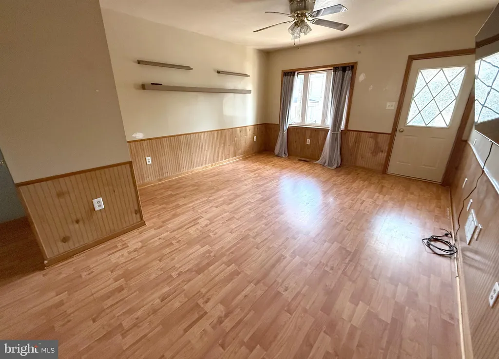 Additional image 8 of 233 N 5th Street, Newport, PA 17074